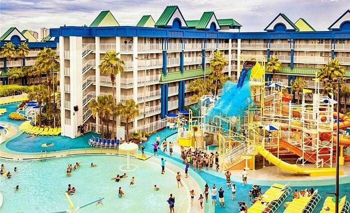 Resorts in Orlando : Holiday Inn Resort Orlando Suites - Waterpark, an IHG hotel 