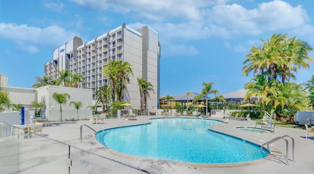 Budget hotels in Irvine - Hilton Irvine Orange County Airport