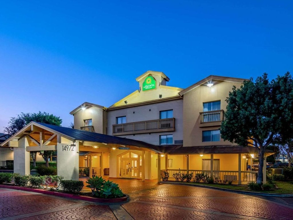 La Quinta Inn and Suits by Wyndham Irvine Spectrum