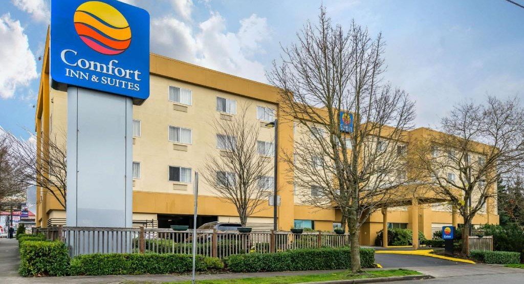 Comfort Inn & Suites Seattle North